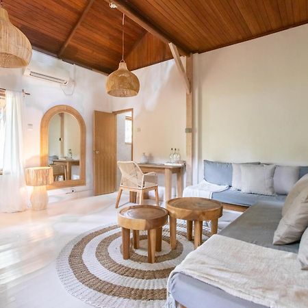 Aloita Resort Mentawai Tua Pejat Luaran gambar