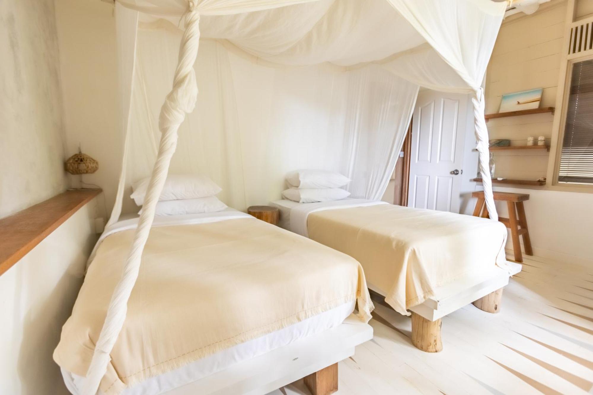 Aloita Resort Mentawai Tua Pejat Luaran gambar